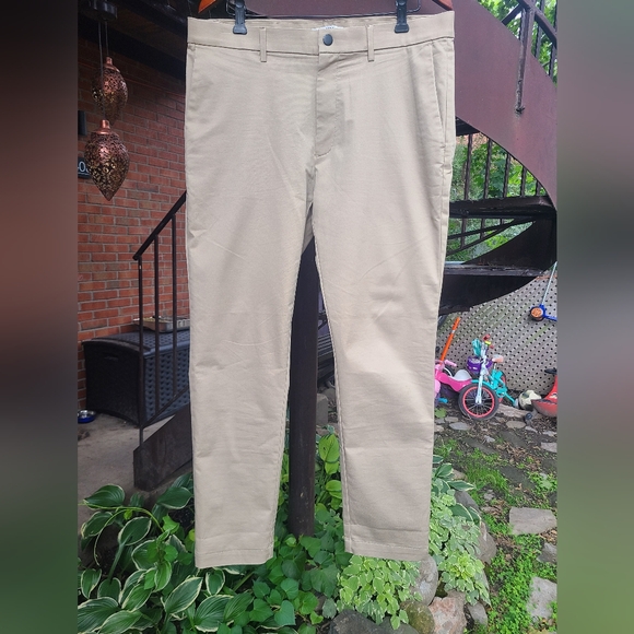 Banana Republic slim fit chinos 33x30 - Picture 4 of 10